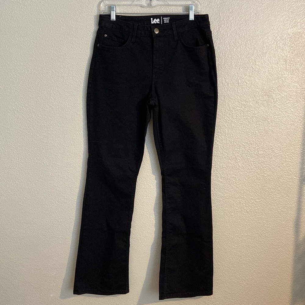 Lee Regular Fit, Boot Cut, Mid Rise Black Jeans